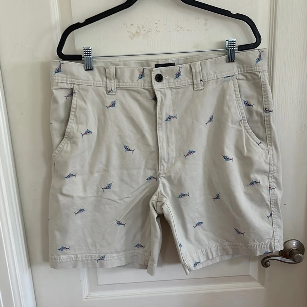 Men's Beige Swordfish Print Shorts